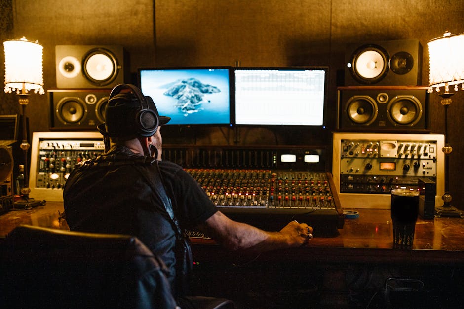Do Monitors Have Speakers? The Ultimate, Authoritative Guide
