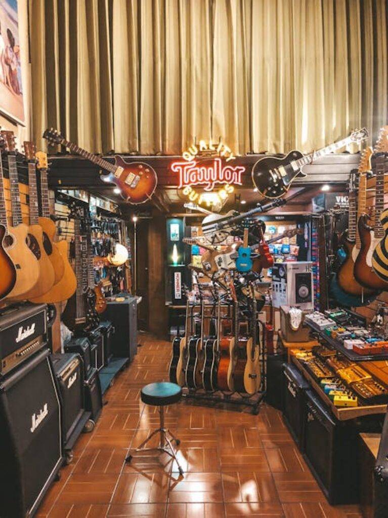 Does the JBL Amp Work with Kicker Speakers? Your Complete Compatibility Guide