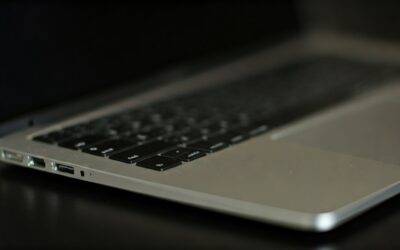 Can You Blow Out the Speakers on a Mac? Symptoms & Fixes