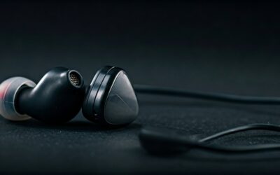 What Are the Best In-Ear Headphones for Traveling?